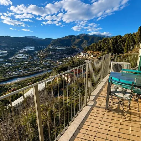 Oasis Of Relaxation Between The Sea And The Hills Castellaro